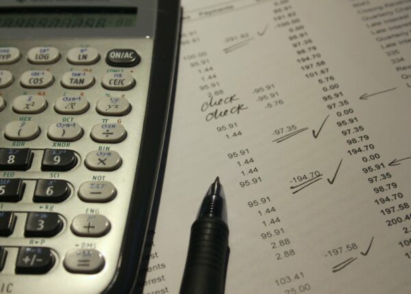 Análise financeira, contabilidade e custos